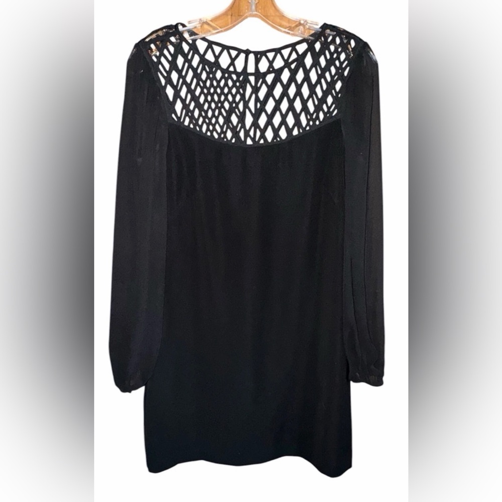 White House Black Market Dress LBD Sheer Sleeves Long Sleeve Cocktail Party Sz 4 - Picture 2 of 10